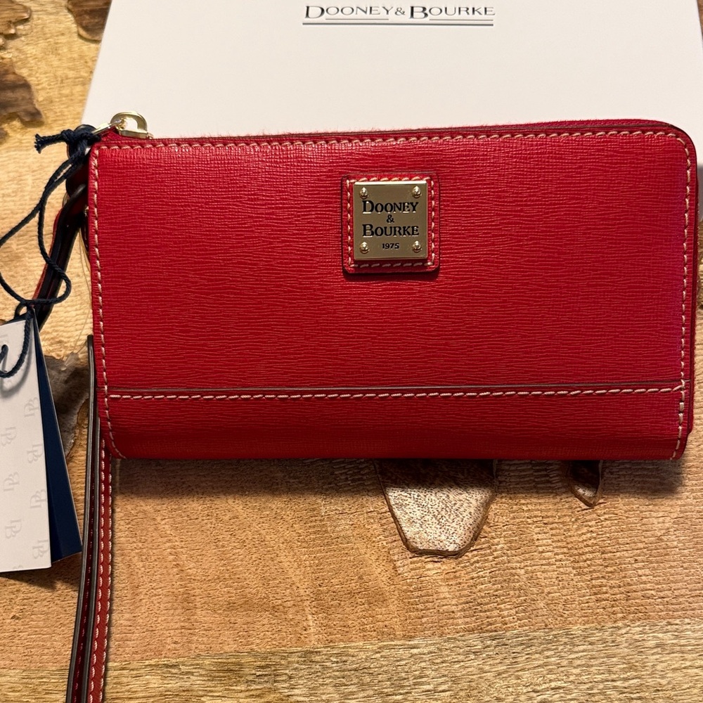 Dooney & Bourke Scarlet Wristlet